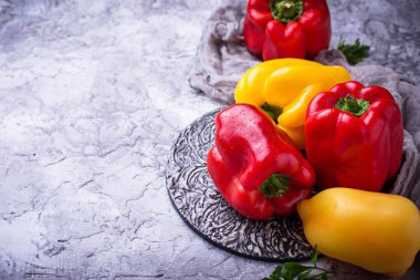 Taze olgun Bulgar biber 