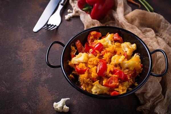 Tavada sebze güveç