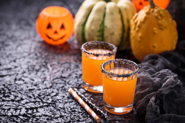 Cadılar Bayramı Balkabağı turuncu kokteyller