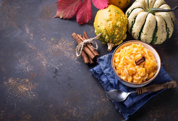 Tarçın ile kabak püresi