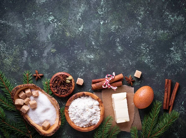 Ingredientes para assar biscoitos de Natal . — Fotografia de Stock