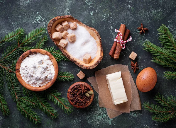 Ingredientes para assar biscoitos de Natal . — Fotografia de Stock