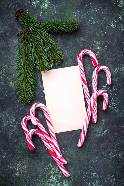 Şeker kamışı ve mektup Noel arka plan