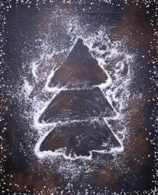 Arka plan ile Noel ağacı kar taneleri yapılan