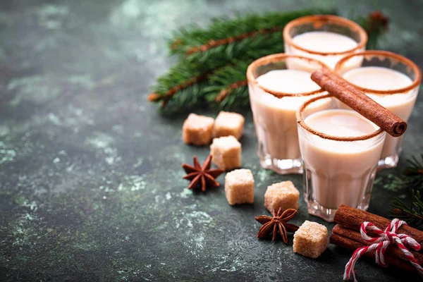 Christmas cocktail eggnog with cinnamon — Stock Photo, Image