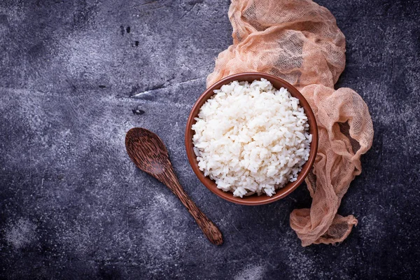 Arroz blanco hervido en tazón — Foto de Stock