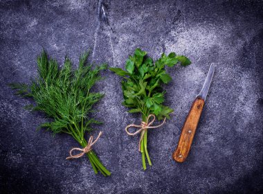 Demet taze maydanoz ve dereotu