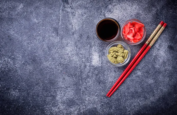 Wasabi, jengibre y salsa de soja . —  Fotos de Stock