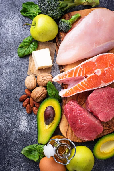 Kiegyensúlyozott étrend. Ketogenic alacsony szénhidrát termékek — Stock Fotó