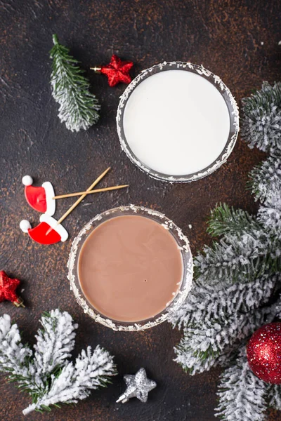 Cóctel de copo de nieve de chocolate de Navidad martini — Foto de Stock