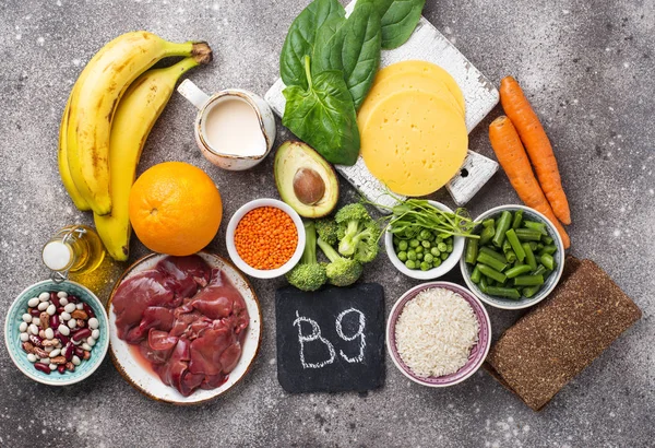 Natural sources of vitamin B9 — Stock Photo, Image