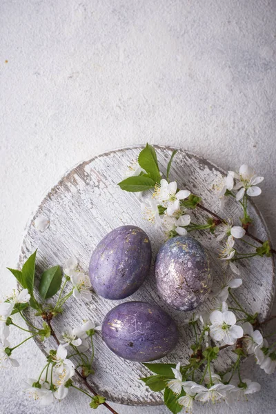 Velikonoční malovaná vejce s mramorovým efektem — Stock fotografie