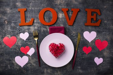 Sevgililer Günü Şenlik Masası