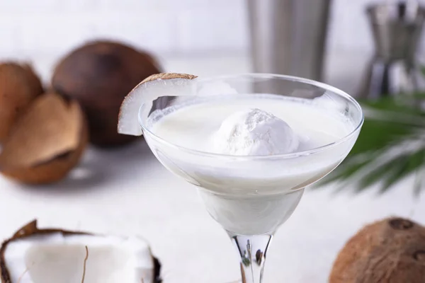 Coconut Margarita κοκτέιλ με παγωτό — Φωτογραφία Αρχείου