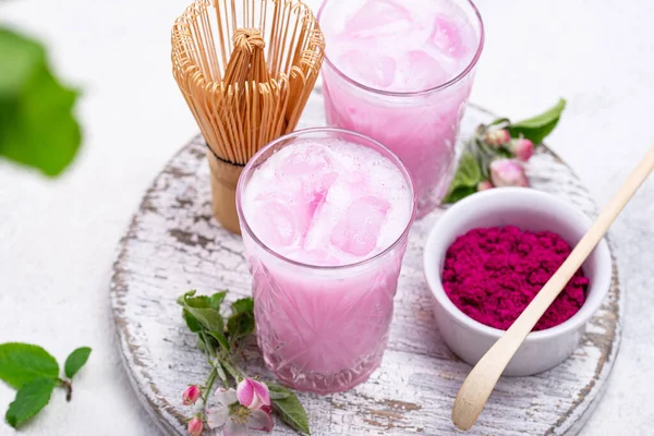 Pink matcha ice latte with milk — Stock Photo, Image