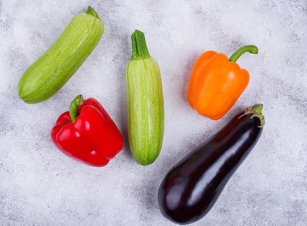 Eggplant, zucchini and bell pepper — Stock Photo, Image