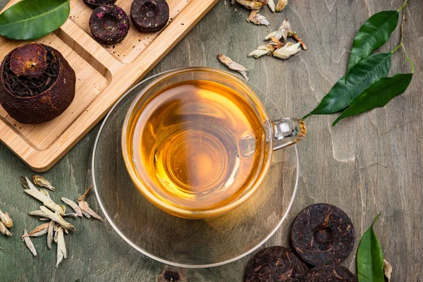 Different pressed Chinese pu-erh tea — Stock Photo, Image