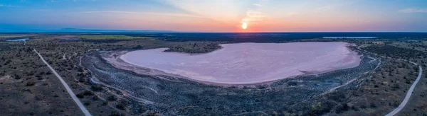 Wide Aerial Panorama Lake Crosbie Pink Lake Murray Sunset National — Stok Foto