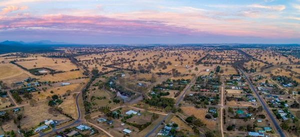 Pemandangan Panorama Udara Jalan Pedesaan Melewati Pedesaan Australia Dan Pemukiman — Stok Foto