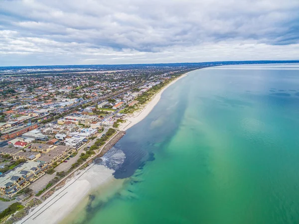 Luftutsikt Över Stadsområde Vid Havskusten — Stockfoto