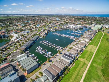 Patterson nehri ve Patterson gölü banliyösü, Melbourne, Avustralya