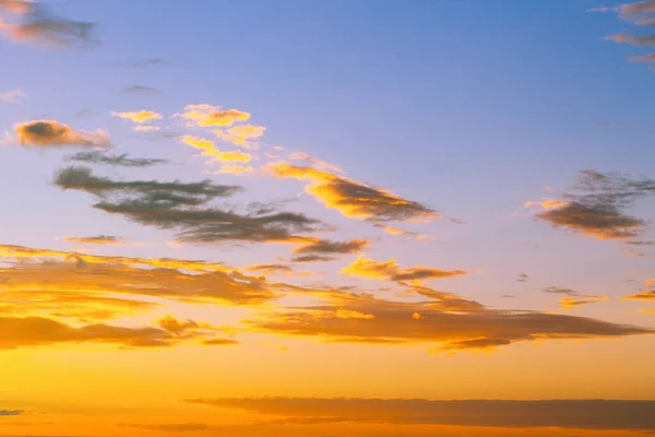 Prachtige Oranje Zonsondergang Aan Hemel — Stockfoto