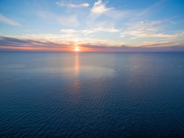 Deniz Manzaralı Gün Batımı Manzarası — Stok fotoğraf