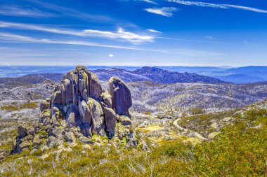 Katedral kaya oluşumu, Mt. Buffalo Ulusal Parkı, Victoria, Avustralya