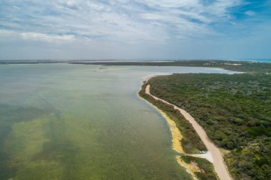 Güney Avustralya, Beachport 'taki George Gölü' nün havadan görünüşü