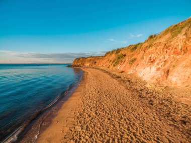 Günbatımında Davey Körfezi Sahili - Mornington Yarımadası, Victoria, Avustralya