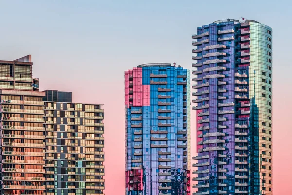 Großaufnahme Von Wohnhochhäusern Der Innenstadt — Stockfoto