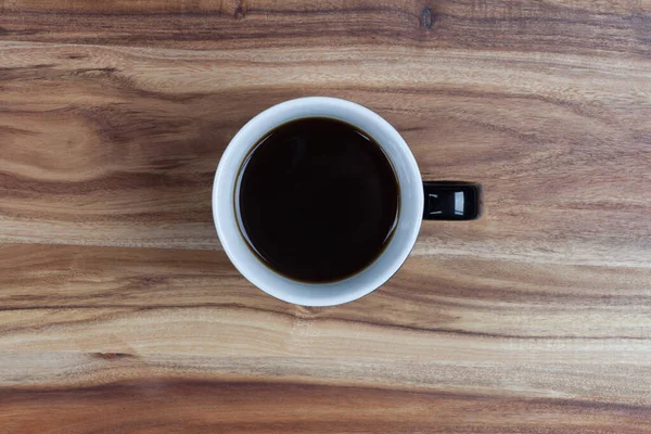 Kaffemugg Placerad Träbord Med Svart Kaffe Och Kopieringsutrymme Retro Instagram — Stockfoto