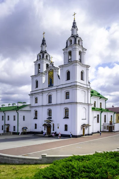 Minsk Belarus Taki Kutsal Ruh Katedrali Dikey Görüntü — Stok fotoğraf