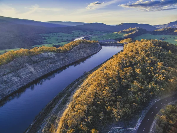 Río Montañas Atardecer Vista Aérea —  Fotos de Stock