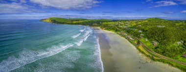 Cape Bridgewater, Avustralya 'daki muhteşem okyanus plajının güzel hava manzarası.