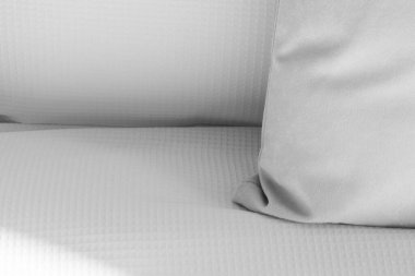 Fotokopi alanı olan beyaz yastığın yakın plan görüntüsü.