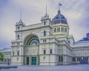 Melbourne, Avustralya 'daki Kraliyet Sergi Binası cephesi. Dünya Mirası Sitesi
