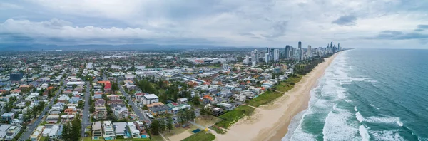 Panorama Aéreo Subúrbio Mermaid Beach Horizonte Cidade Gold Coast Queensland — Fotografia de Stock