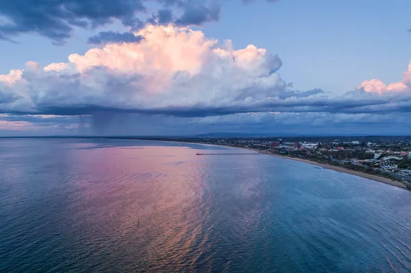 Hermosas Nubes Lluvia Sobre Costa Península Mornington Atardecer Vista Aérea —  Fotos de Stock