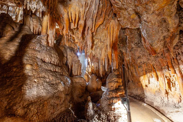 Stalaktiten Einer Kalksteinhöhle Australien — Stockfoto