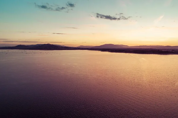 Lac Montagne Panoramique Coucher Soleil Vue Aérienne Avec Espace Copie — Photo