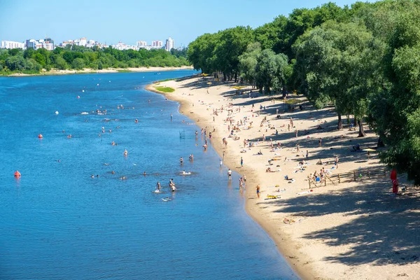 Les Gens Nagent Dans Rivière Sozh Été Gomel Biélorussie — Photo