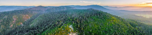 Široké Letecké Panorama Zalesněných Kopců Hor Při Západu Slunce Marysville — Stock fotografie