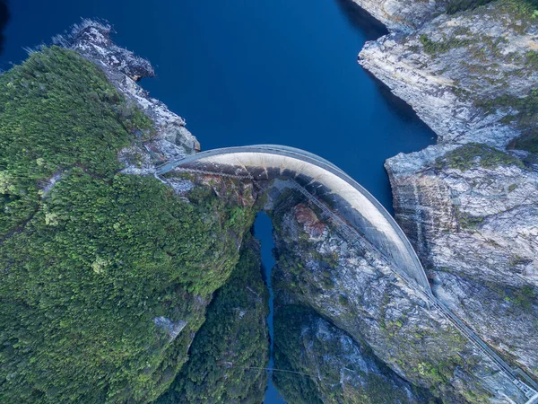 Vista Aérea Gordon Dam Lago Southwest Tasmânia Austrália — Fotografia de Stock