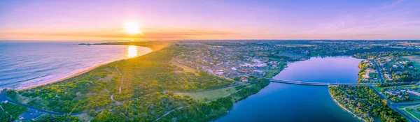 Puesta Sol Vívida Sobre Warrnambool Hopkins River Panorama Aéreo — Foto de Stock