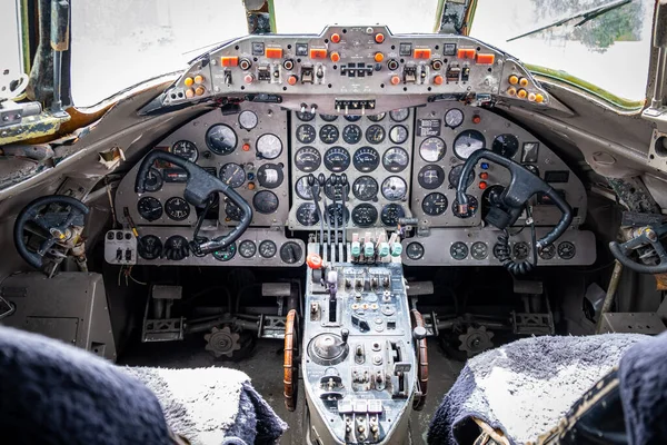 Old Aircraft Cockpit Closeup View — Stock Photo, Image