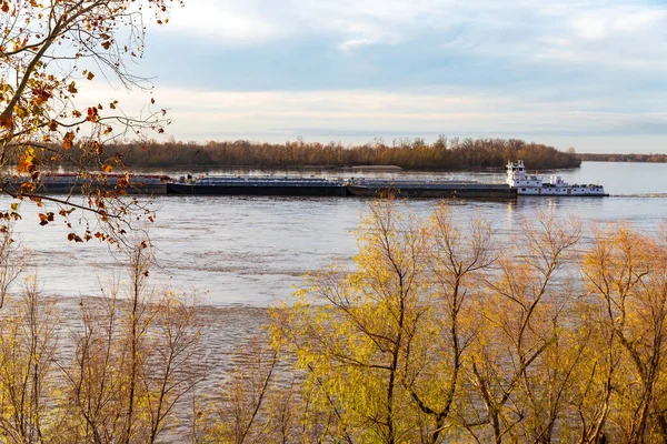 Vicksburg Usa Grudnia 2019 Holownik Barki Canal Barge Rzece Mississippi — Zdjęcie stockowe