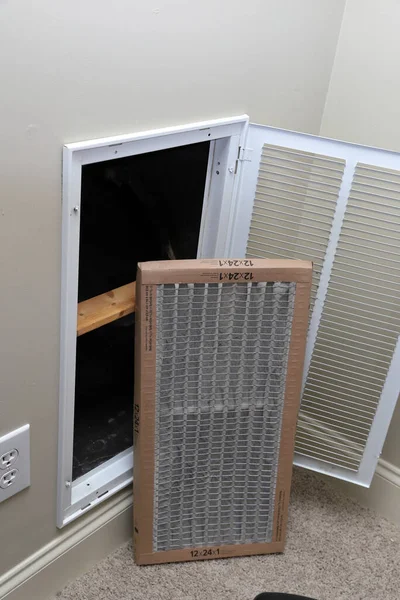 Replacing Dirty Air Filter Home Central Air Conditioning System — Stock Photo, Image