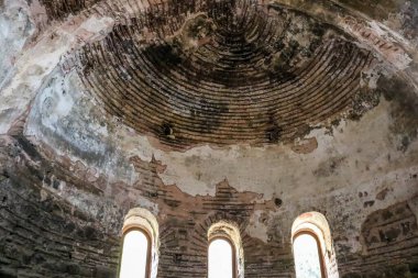 Türkiye 'den İznik' e tarihi yapı 