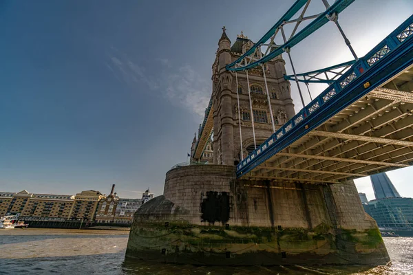 Tower Bridge London Thames Nehri Üzerinde Eski Bir Köprü Ngiltere — Stok fotoğraf